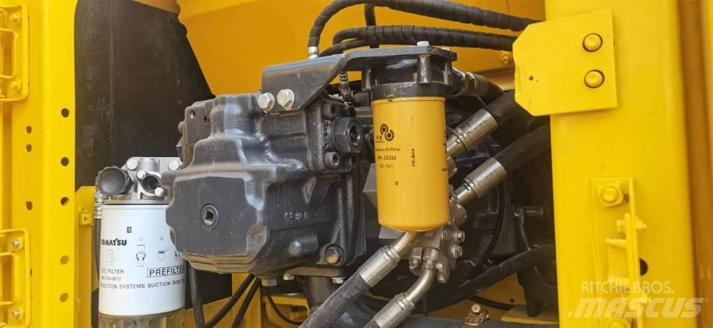 Komatsu 220-8 Mini Escavadoras <7t