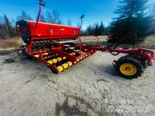 Väderstad Rapid400C Perfuradoras