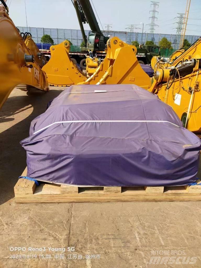 CAT 395 Escavadoras de rastos