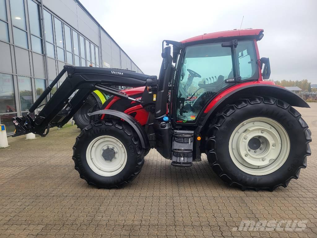 Valtra N154e Tratores Agrícolas usados
