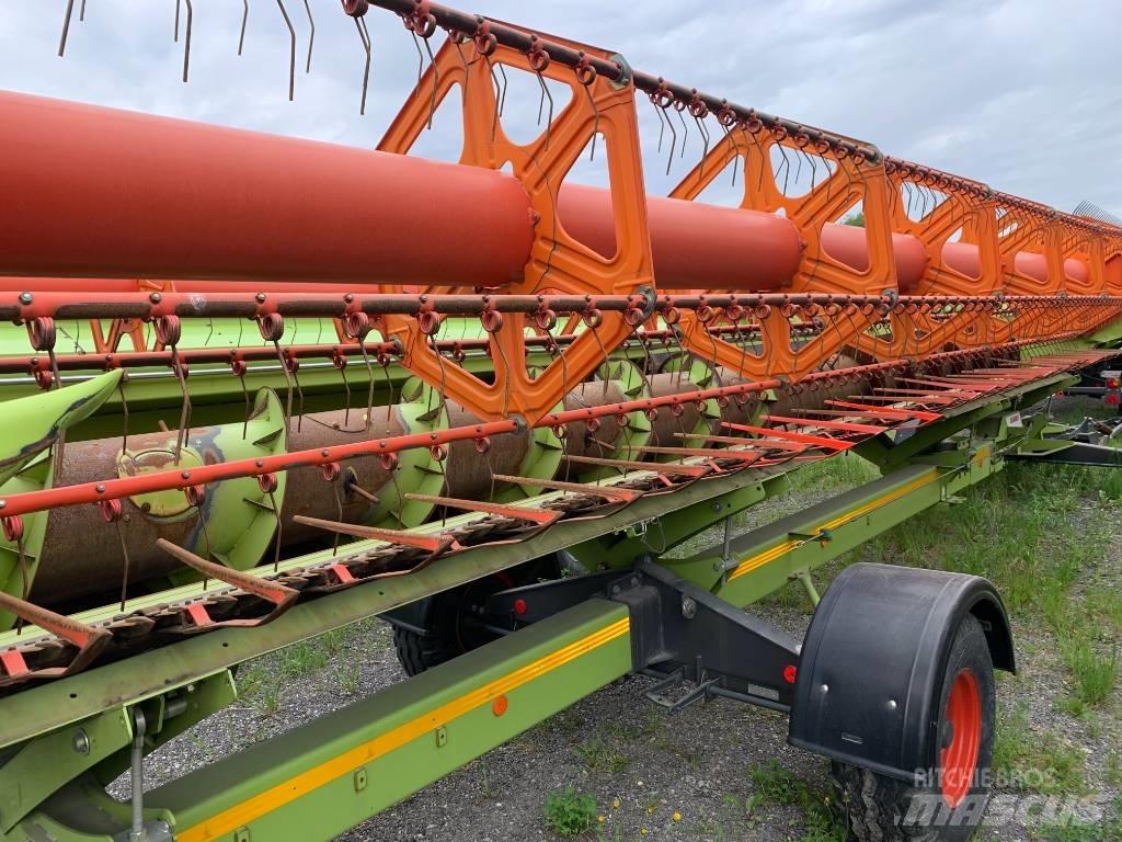 CLAAS C 900 Ceifeiras debulhadoras compactas