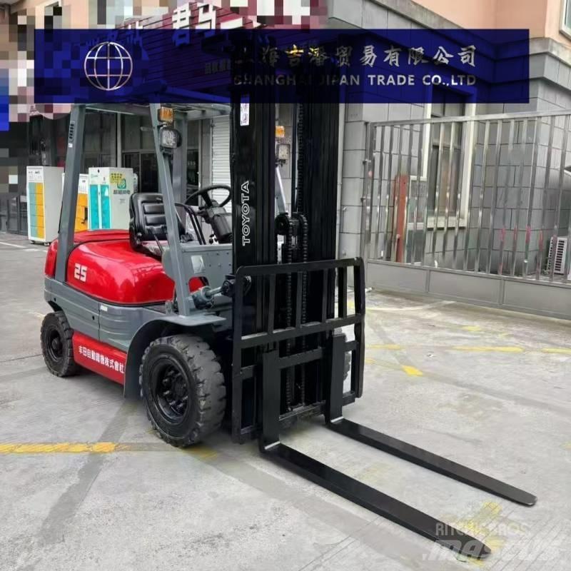 Toyota FD 25 Empilhadores Diesel