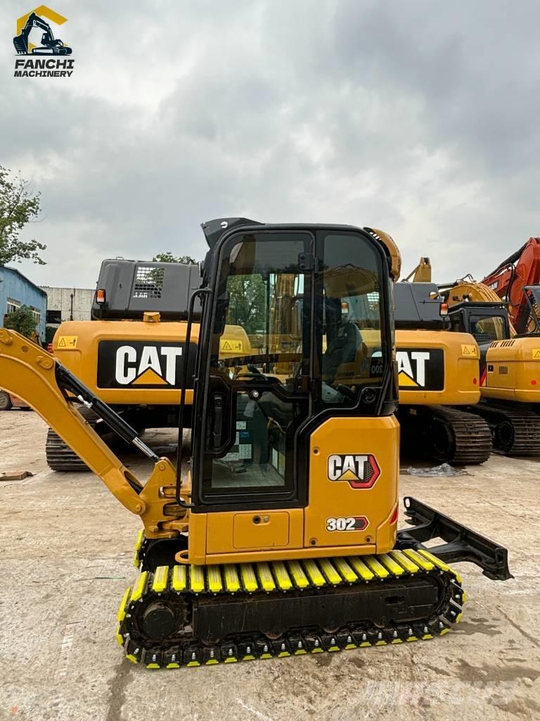 CAT 302 Mini Escavadoras <7t