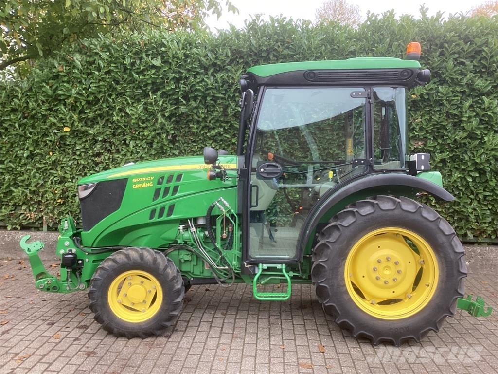 John Deere 5075GV Tratores Agrícolas usados