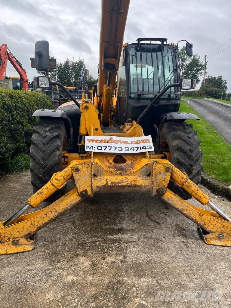 JCB 535-140 Manipuladores telescópicos