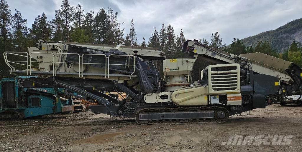 Metso LT 220 D Britadores móveis