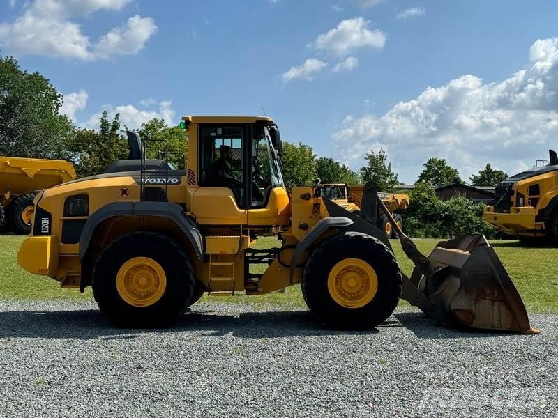 Volvo L 120 H Pás carregadoras de rodas