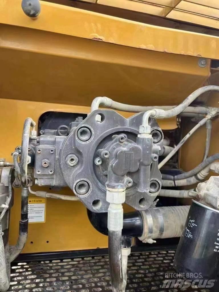 Sany SY 215 C-pro Escavadoras de rastos