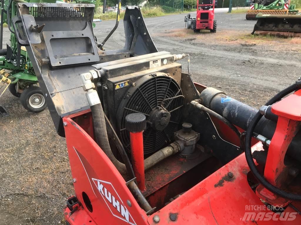 Kuhn EP 5050 SP Corta-Relvas montadas e arrastadas
