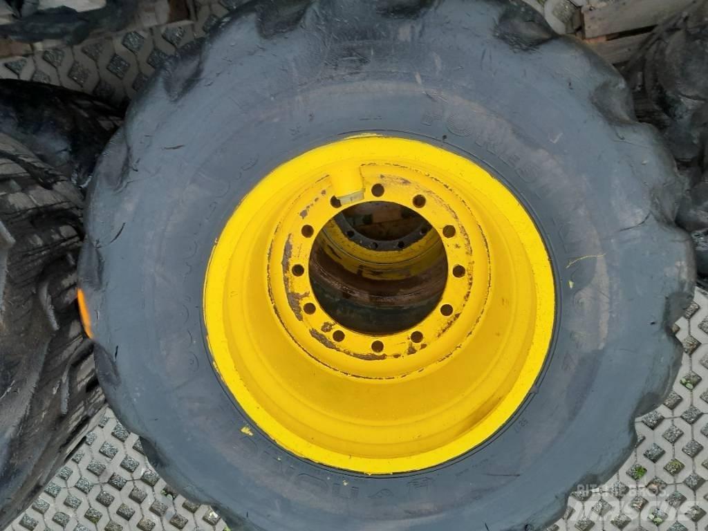 Nokian King F Pneus, Rodas e Jantes