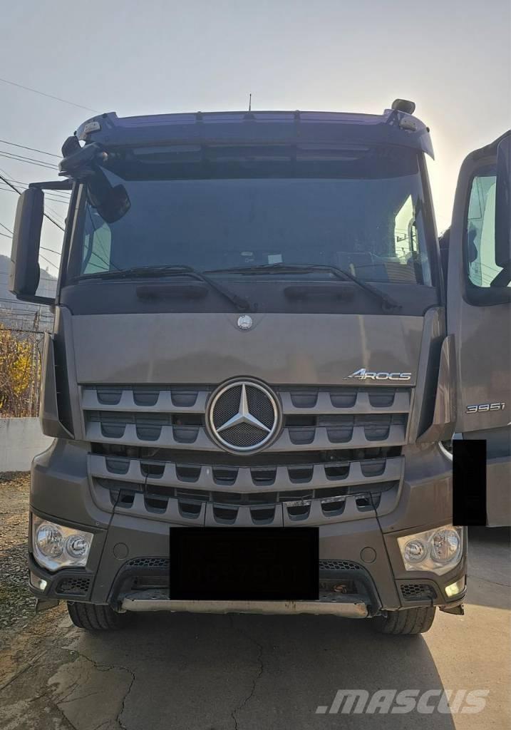 Mercedes-Benz 3951 Dumpers de obras