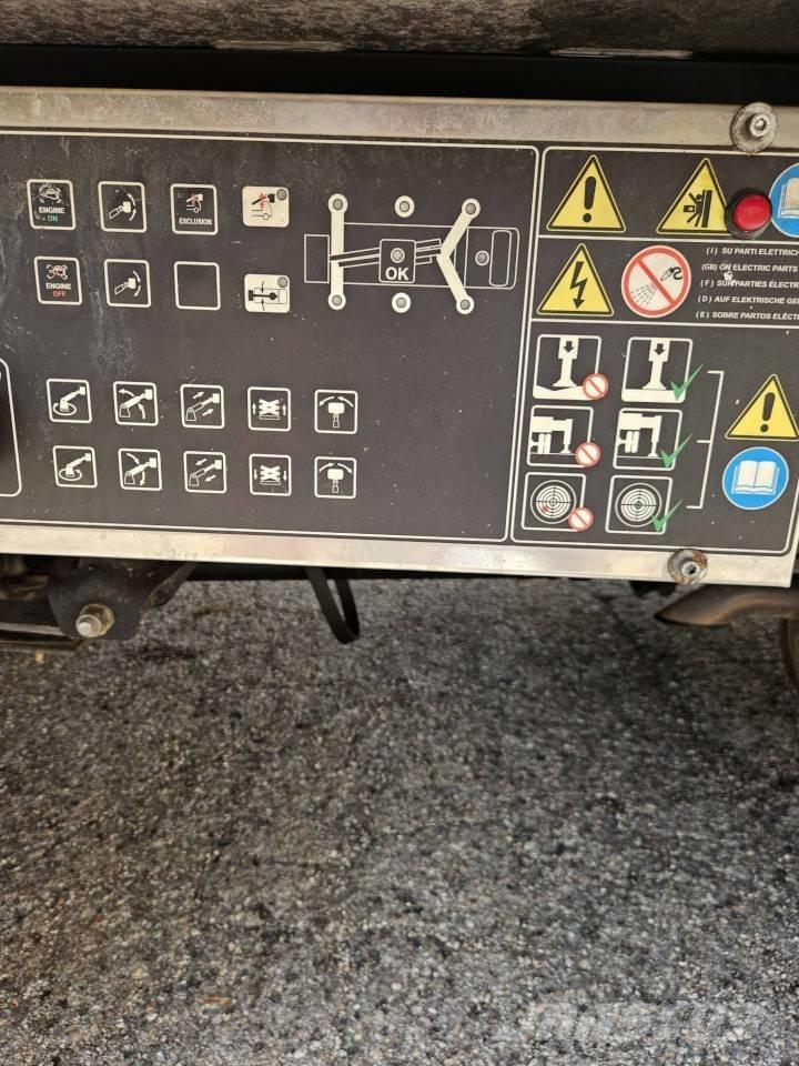 Isoli PNT 205 NH Plataformas aéreas montadas em camião