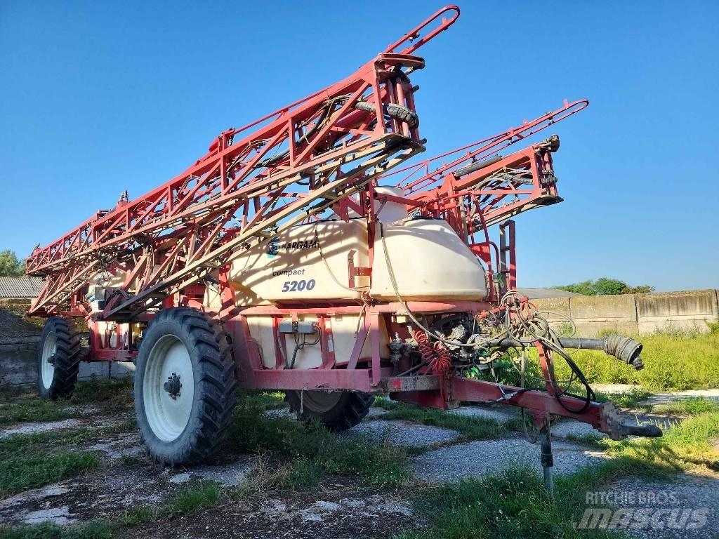 Bargam Compact 5200 Pulverizadores rebocados
