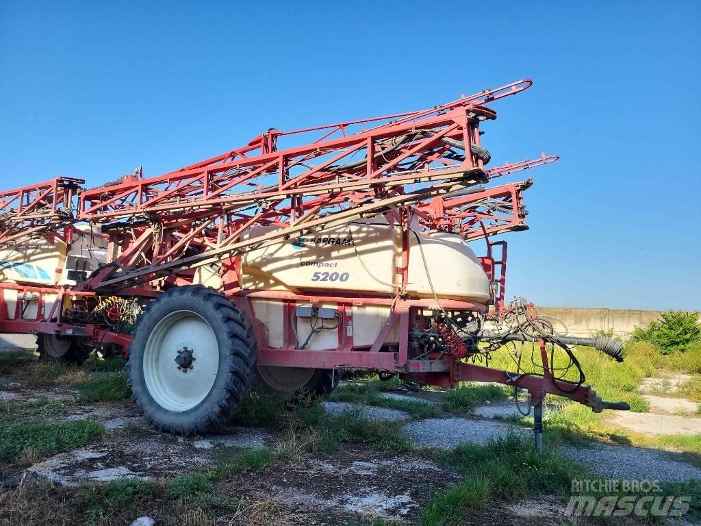 Bargam Compact 5200 Pulverizadores rebocados
