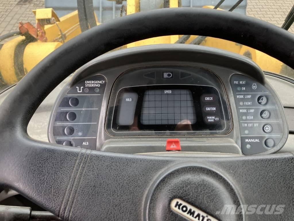 Komatsu WA 420 Pás carregadoras de rodas