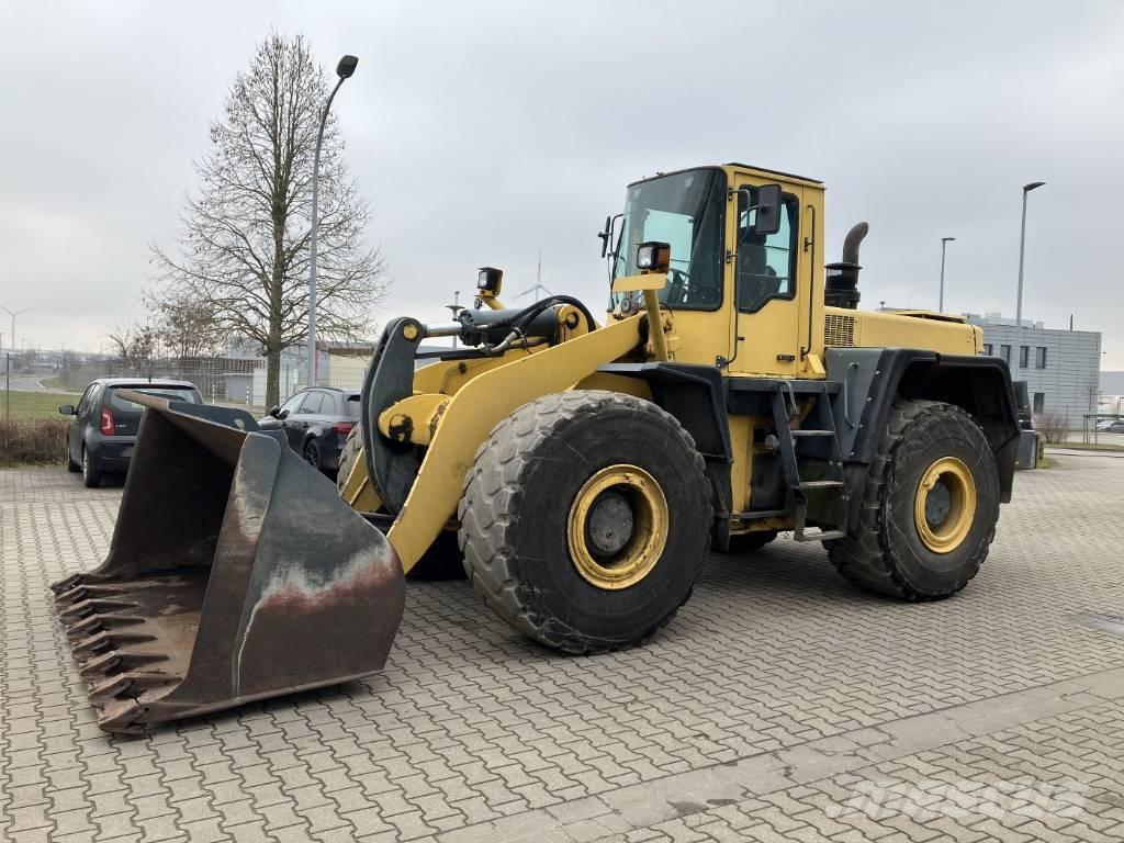 Komatsu WA 420 Pás carregadoras de rodas