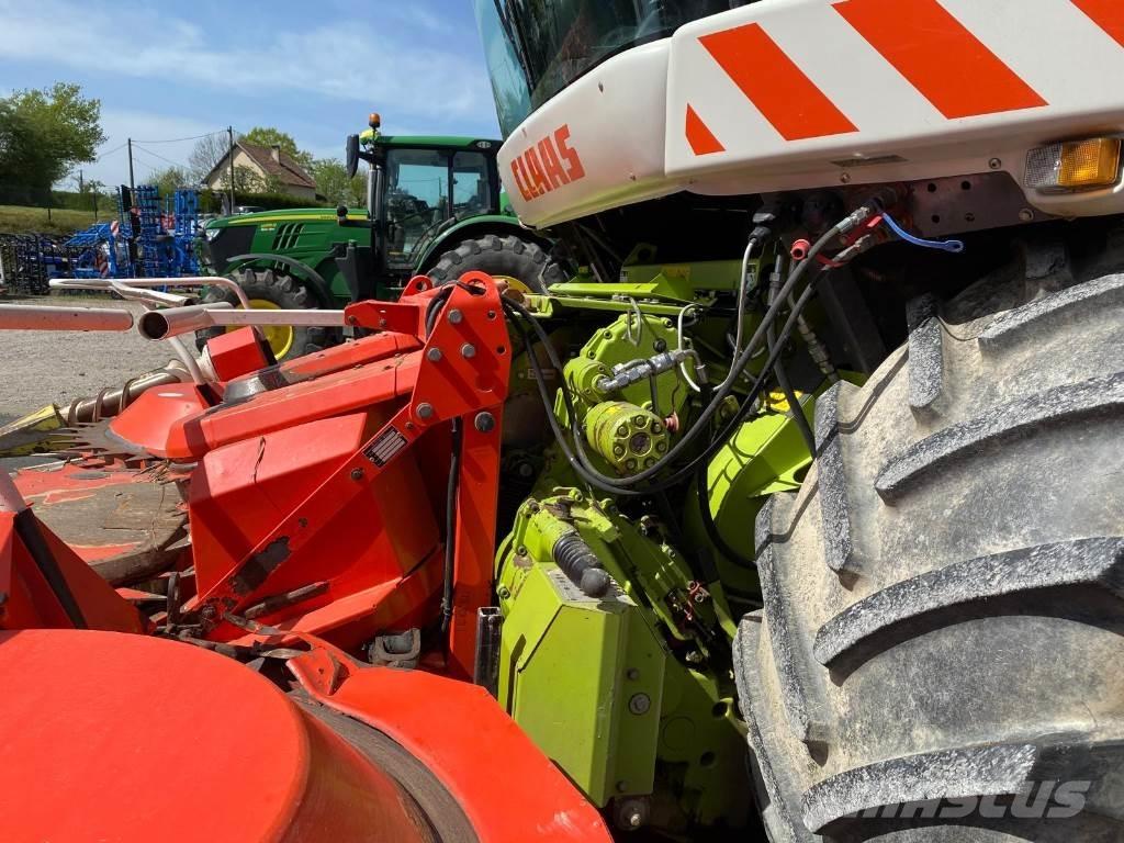 CLAAS JAGUAR 830 Ceifeiras de forragem