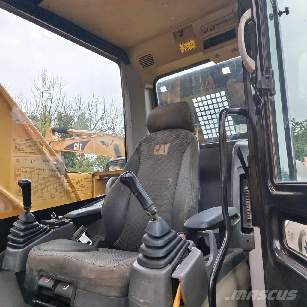 CAT 320 D Escavadoras de rastos