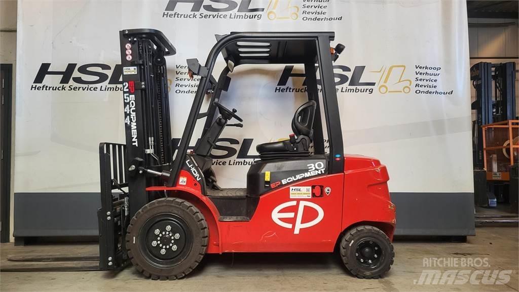 EFL303-S 2023 (demo) Empilhadores eléctricos