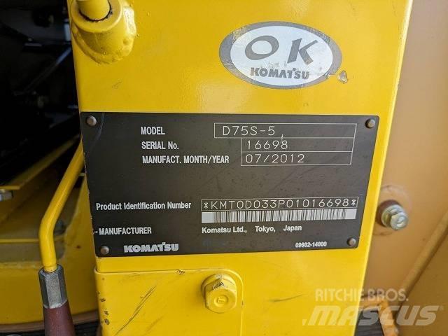 Komatsu D 75 S-5 Pás Carregadoras de rastos