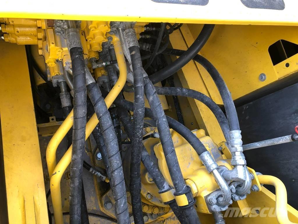 Komatsu 240-8 Escavadoras de rastos