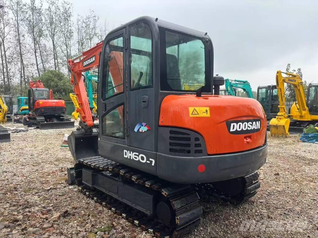 Doosan DH60-7 Mini Escavadoras <7t