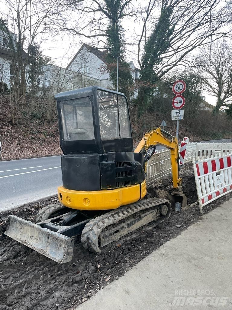 CAT 303 CR Mini Escavadoras <7t