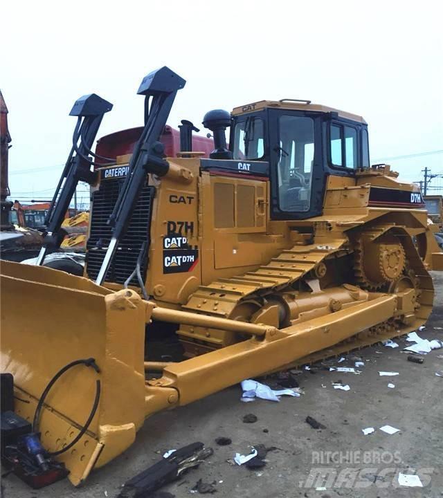 CAT D7H Dozers - Tratores rastos