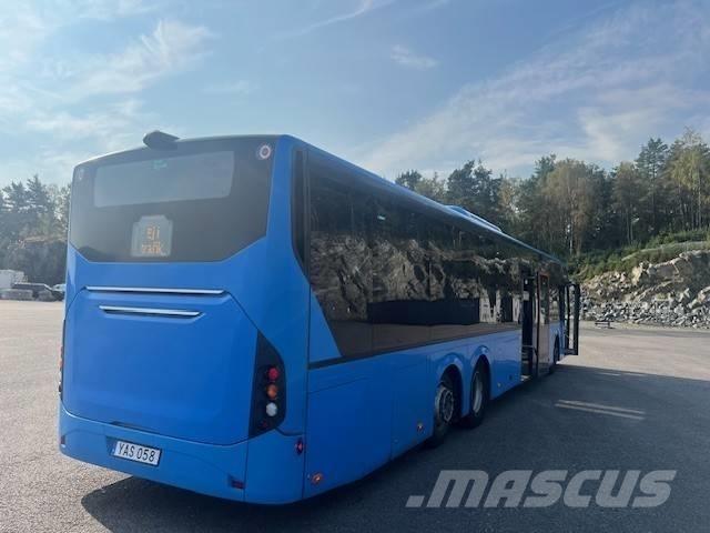 Volvo 8900 B8RLE 6x2 Autocarros intercidades