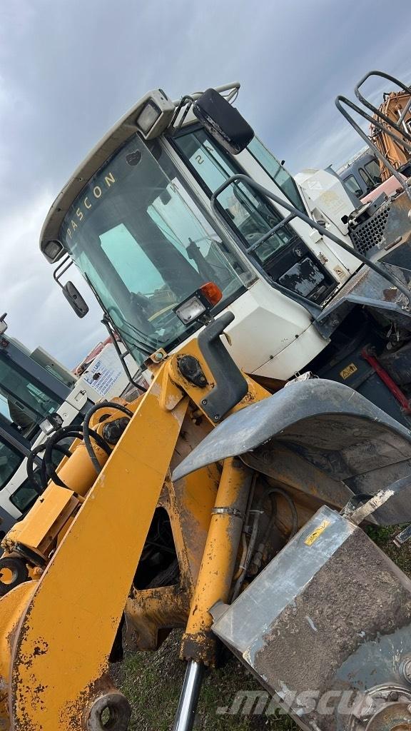 Liebherr L 514 Travőes
