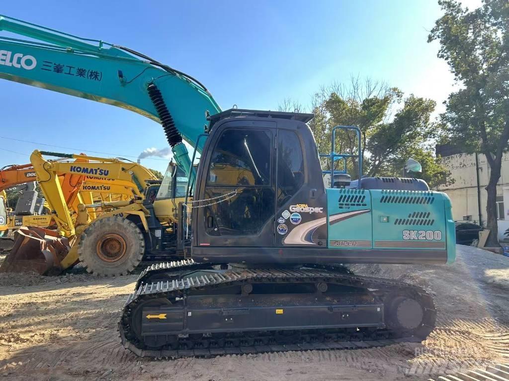Kobelco SK 200-8 Escavadoras de rastos
