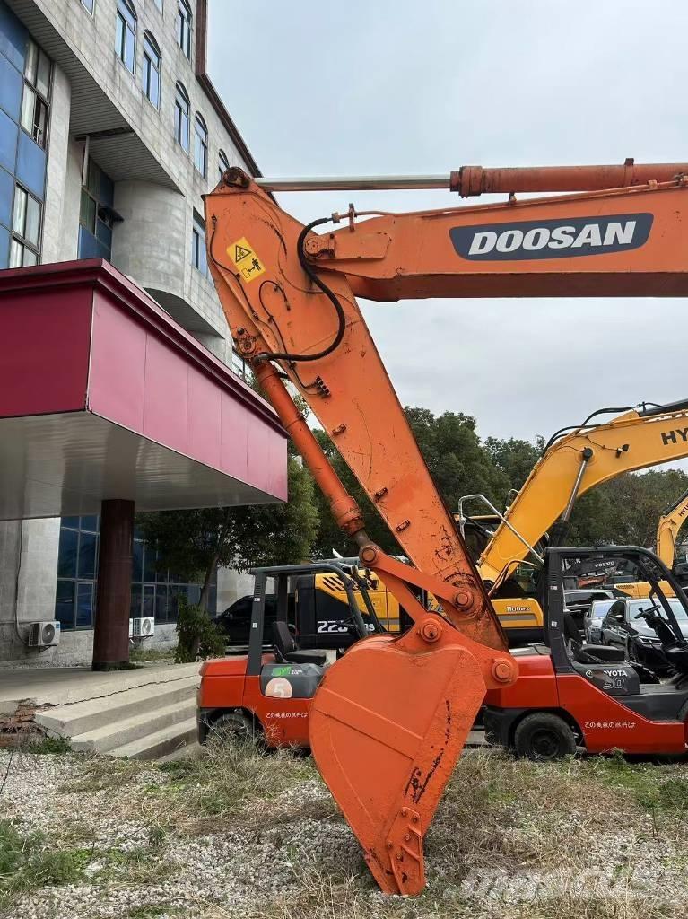 Doosan DH 210 W-7 Escavadoras de rodas