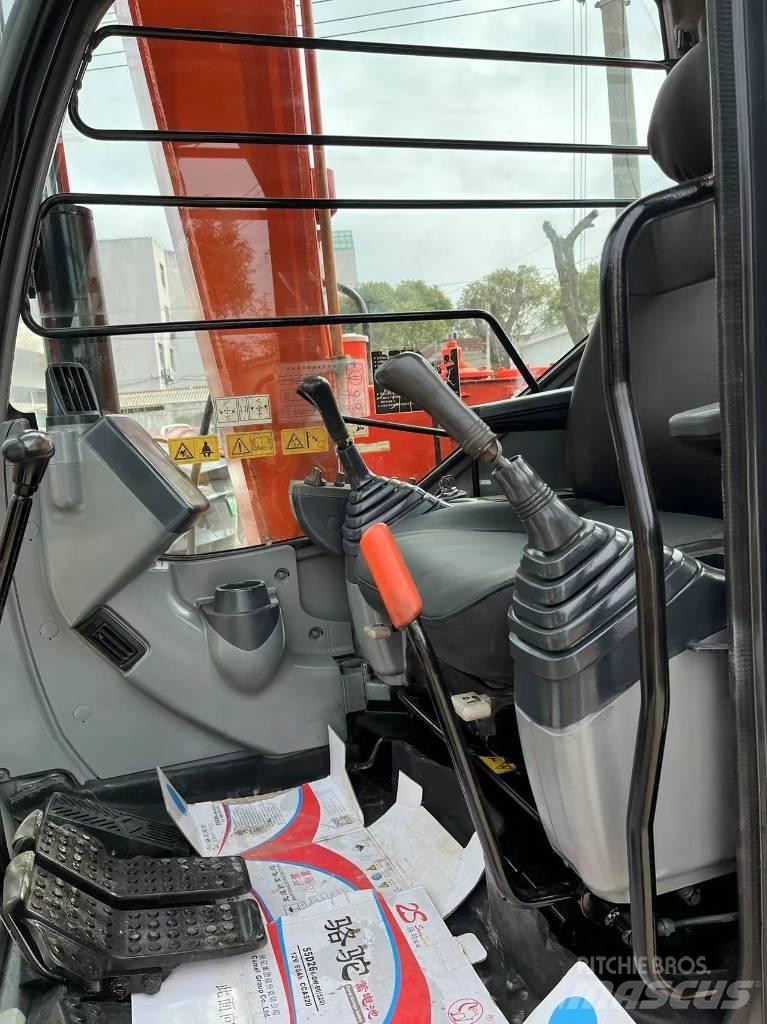 Hitachi ZX 70 Mini Escavadoras <7t