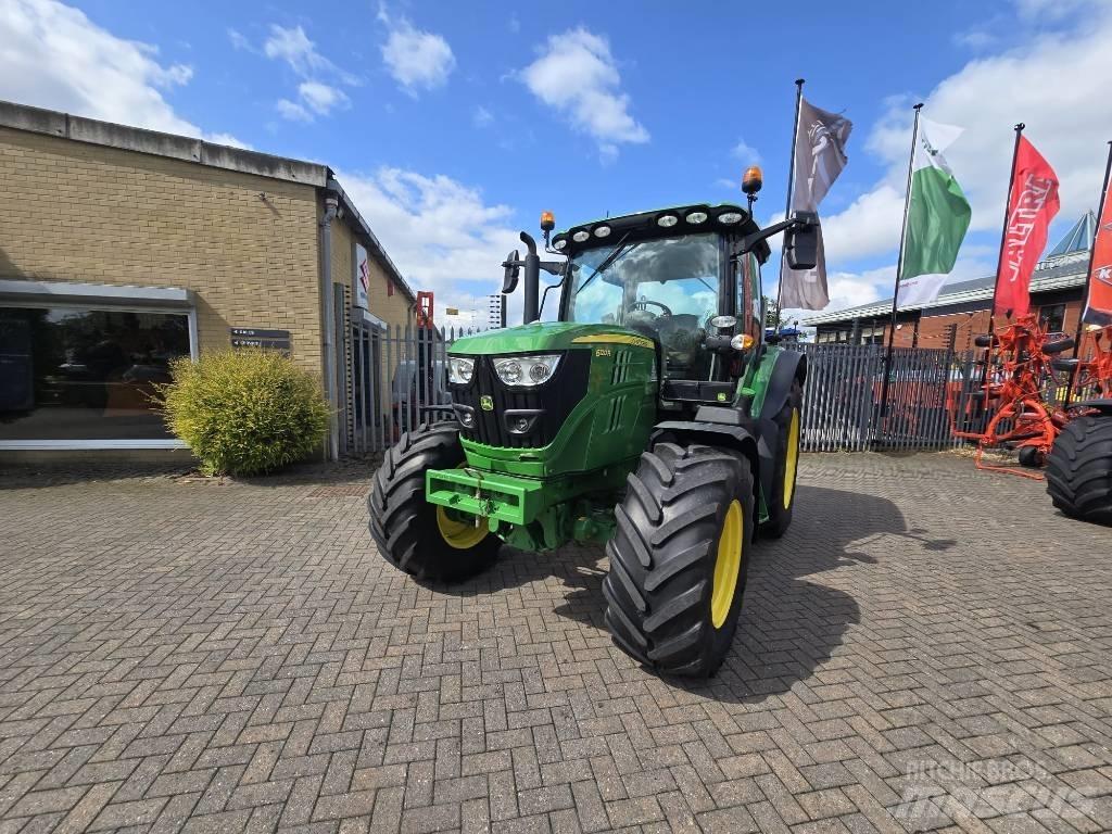 John Deere 6120 R Tratores Agrícolas usados