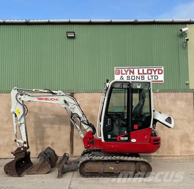 Takeuchi TB 230 Mini Escavadoras <7t