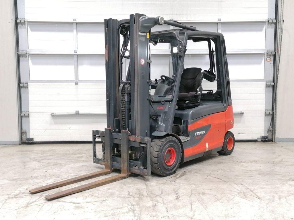 Linde E30L-01 Empilhadores eléctricos