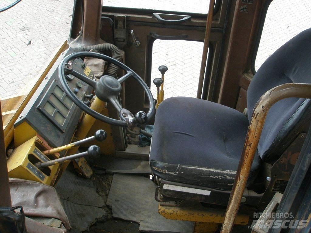 Komatsu W40-2 Pás carregadoras de rodas