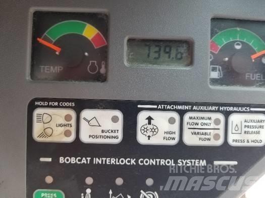 Bobcat S 150 Carregadoras de direcção deslizante