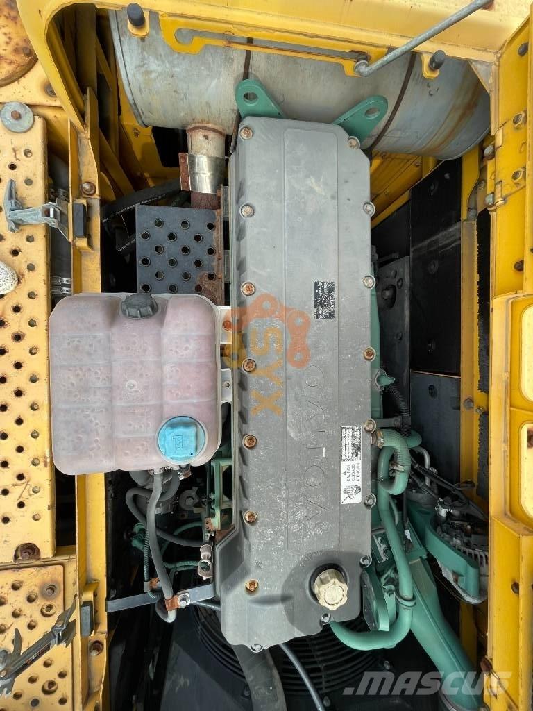 Volvo EC 460 B LC Escavadoras de rastos