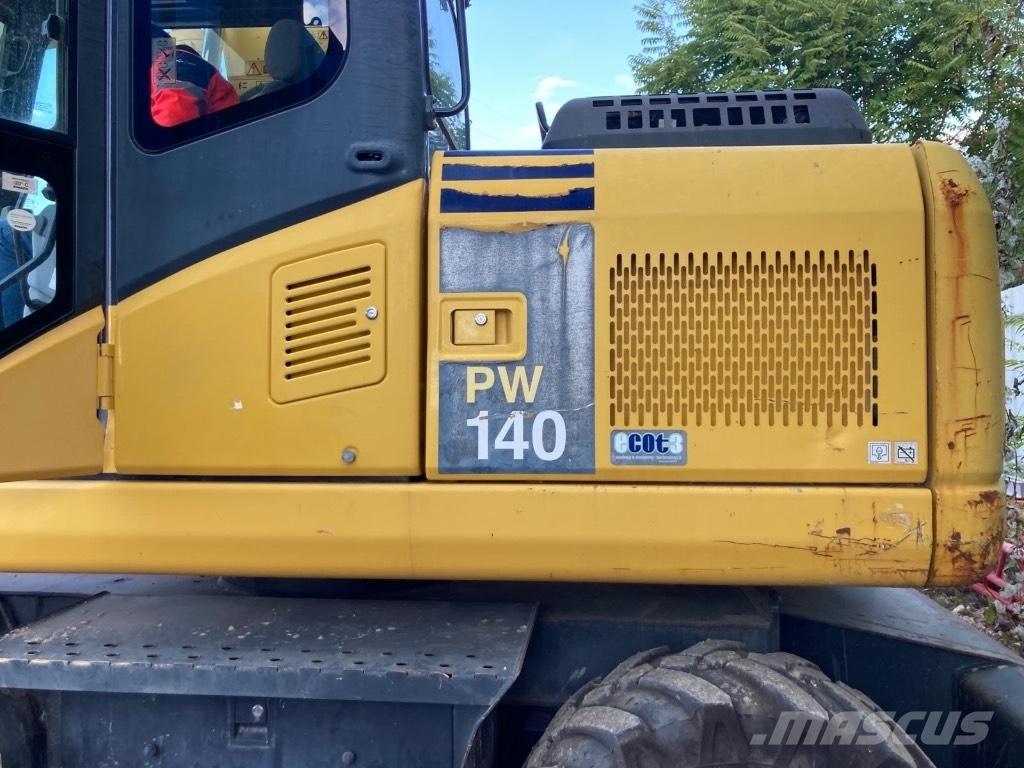 Komatsu PW 140-7 Escavadoras de rodas
