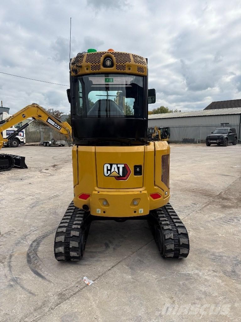 CAT 302.7 CR Mini Escavadoras <7t