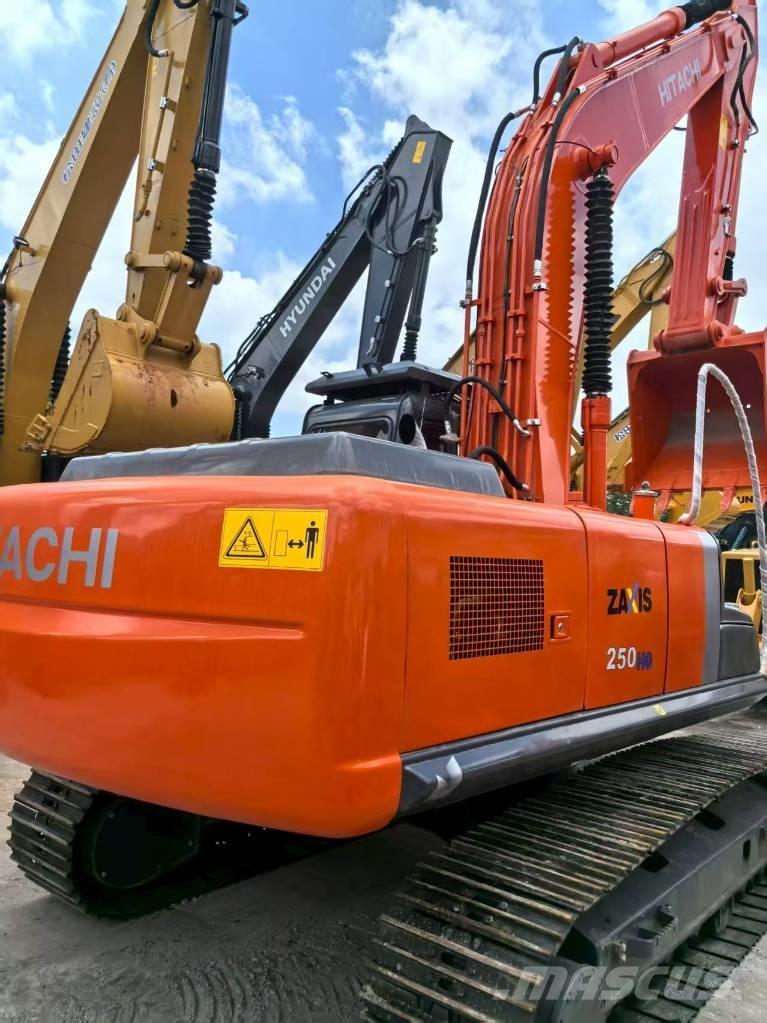 Hitachi ZX 250-3 G Mini Escavadoras <7t