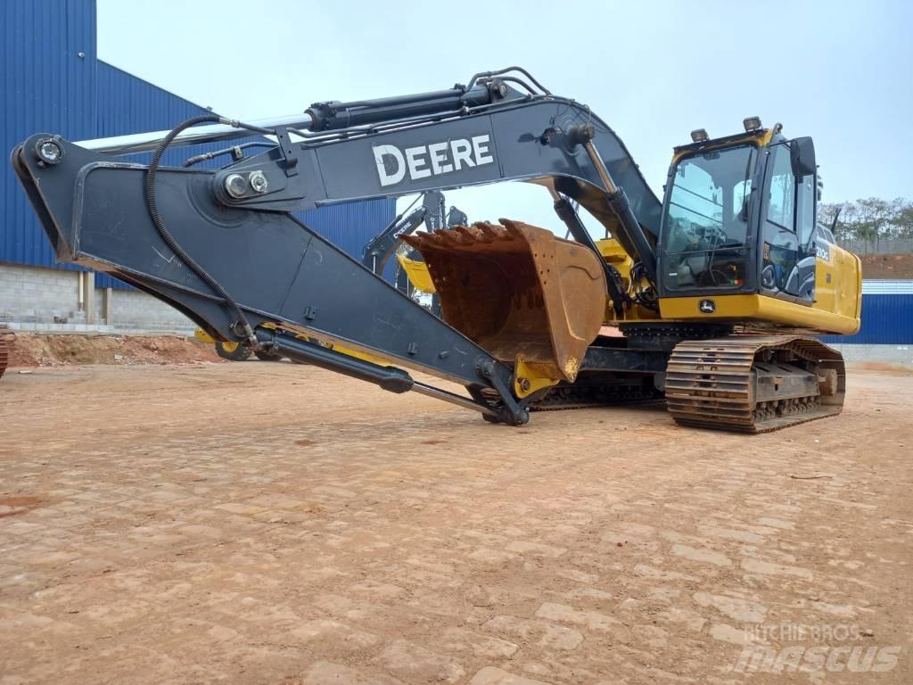 DEERE 210G Escavadoras de rastos