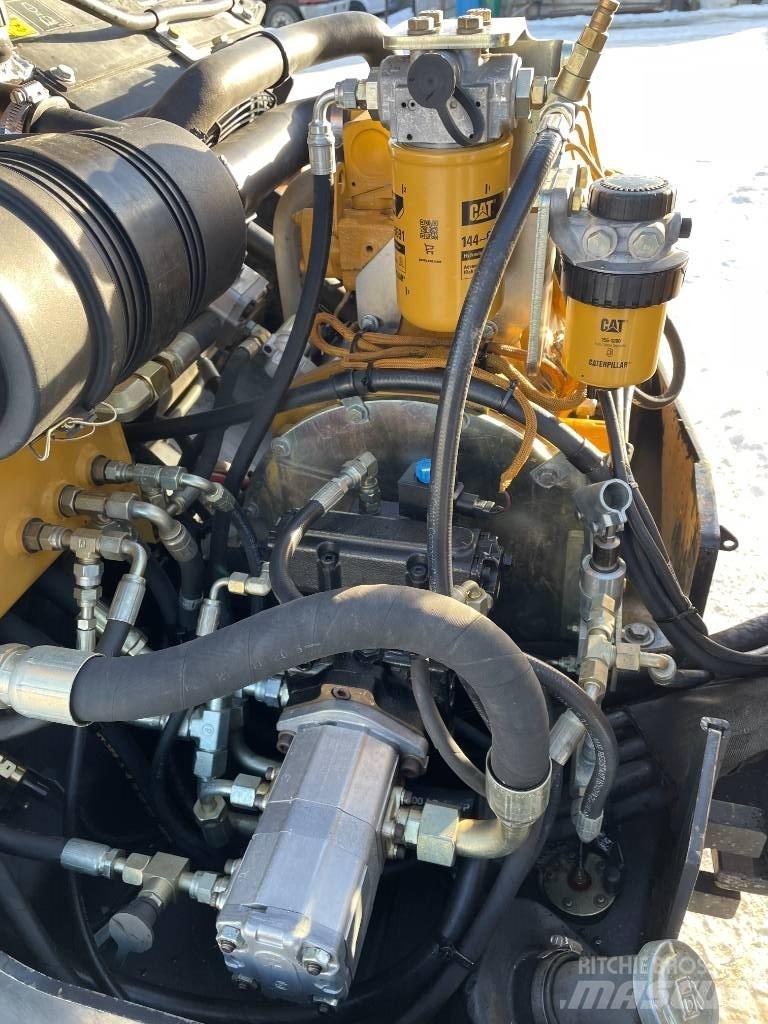 CAT CB 335 E Cilindros Compactadores tandem