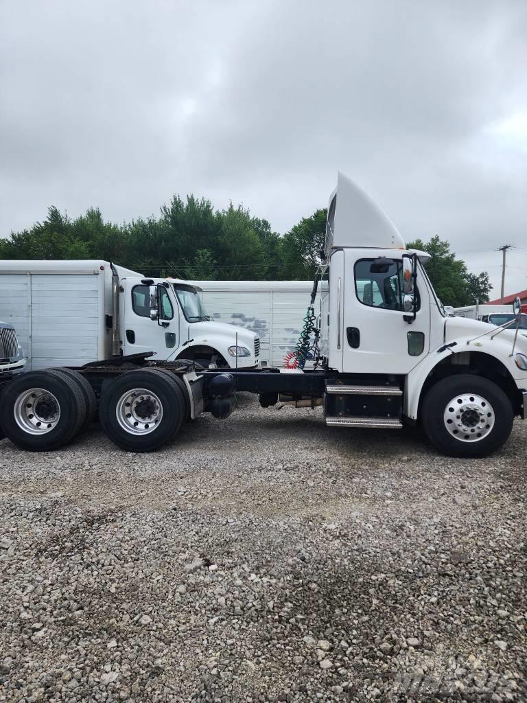 Freightliner M2 Tractores (camiões)