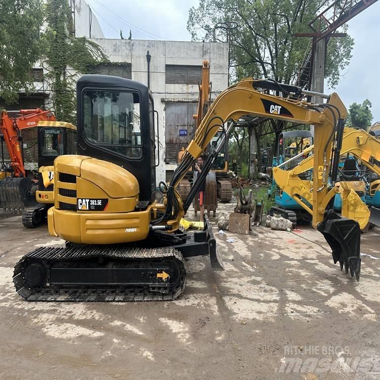 CAT 303.5 E Mini Escavadoras <7t
