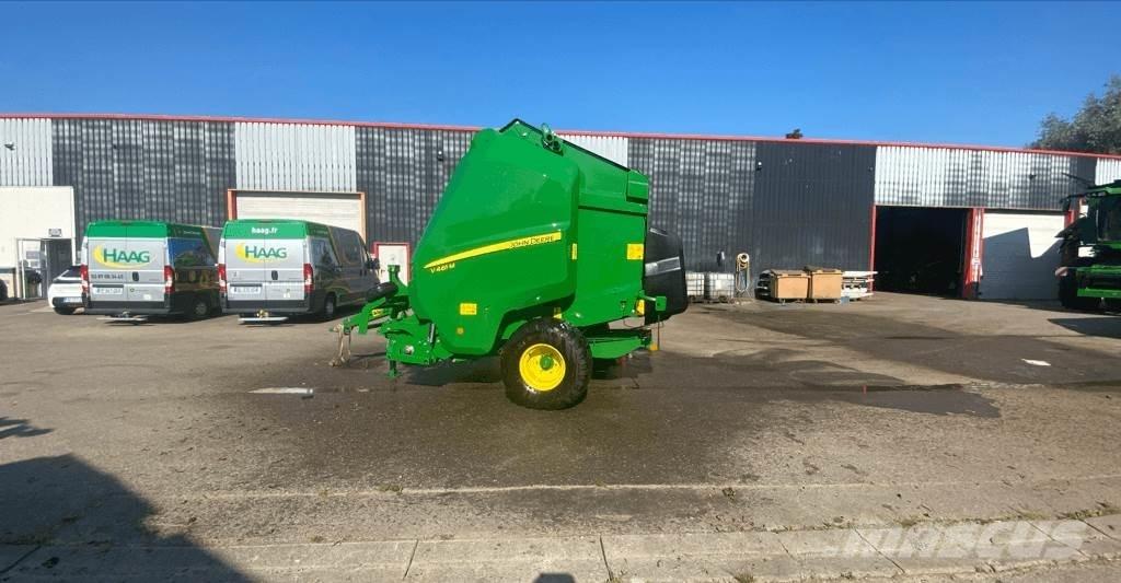 John Deere V461M Enfardadeira de rolos