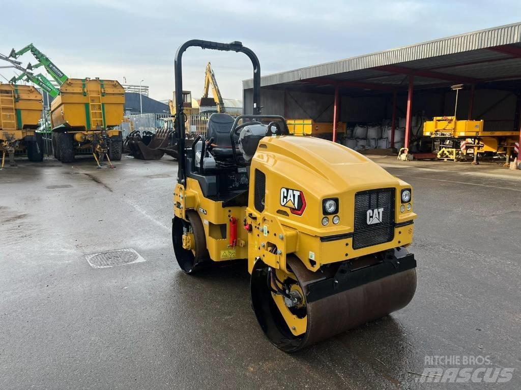 CAT CB 2.7GC Cilindros Compactadores tandem
