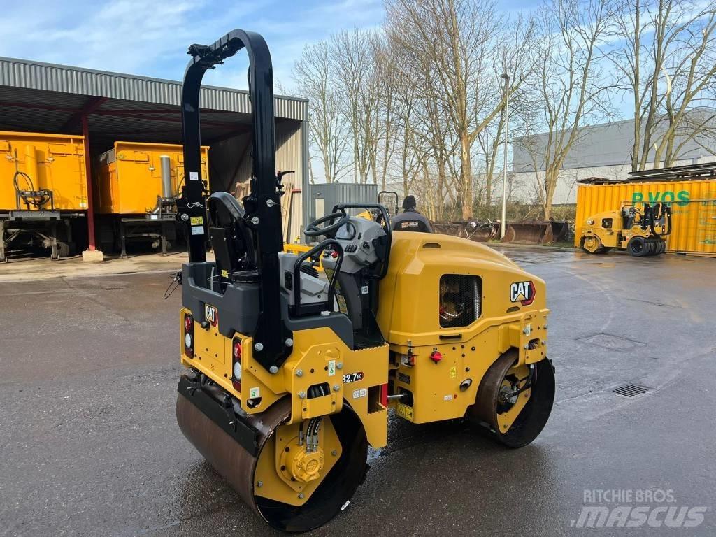 CAT CB 2.7GC Cilindros Compactadores tandem