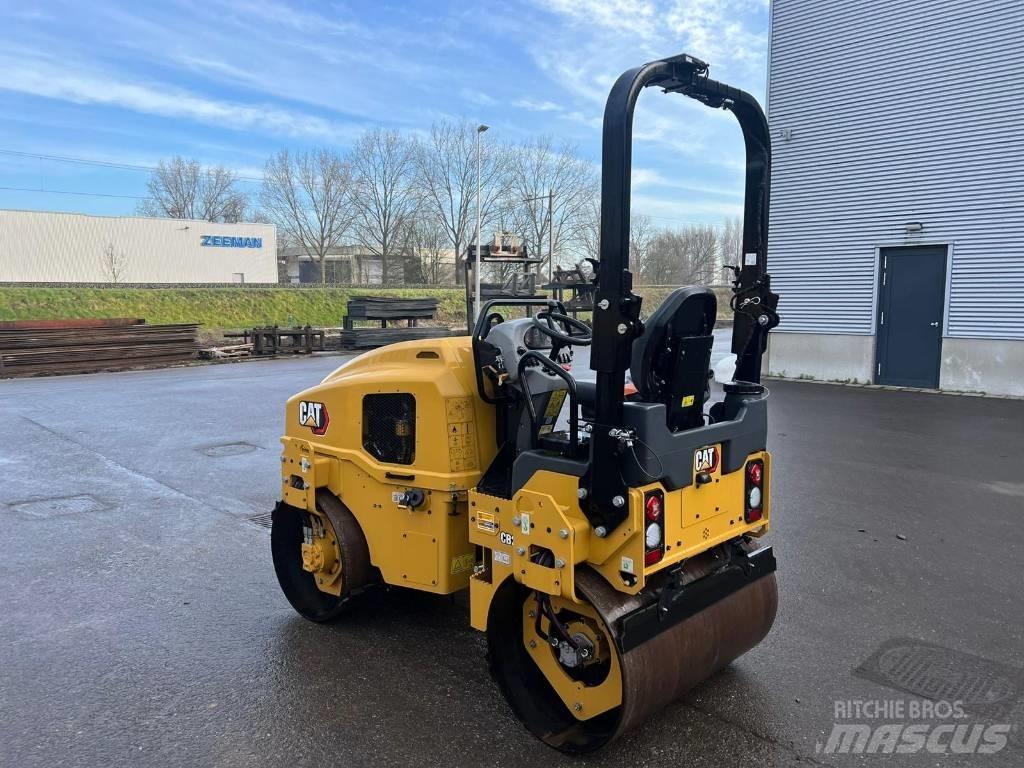 CAT CB 2.7GC Cilindros Compactadores tandem